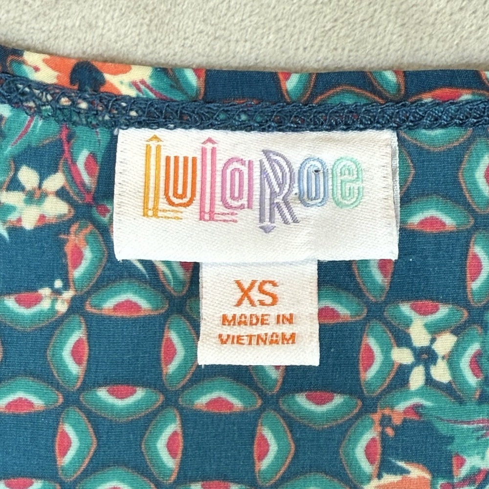 LuLaRoe Joy Cardigan Duster Womens XS Blue Floral Cottagecore‎ Artsy Geometric - Picture 2 of 7